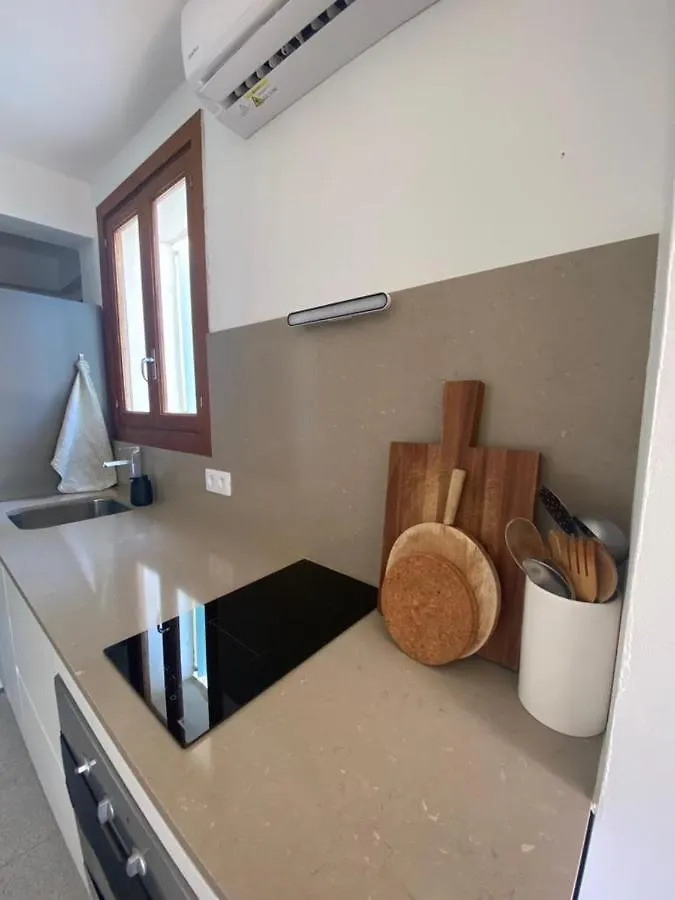 Apartment Ses Alzines Apartamento Integrado En Casa Rural Habitada Llucmajor  Spain